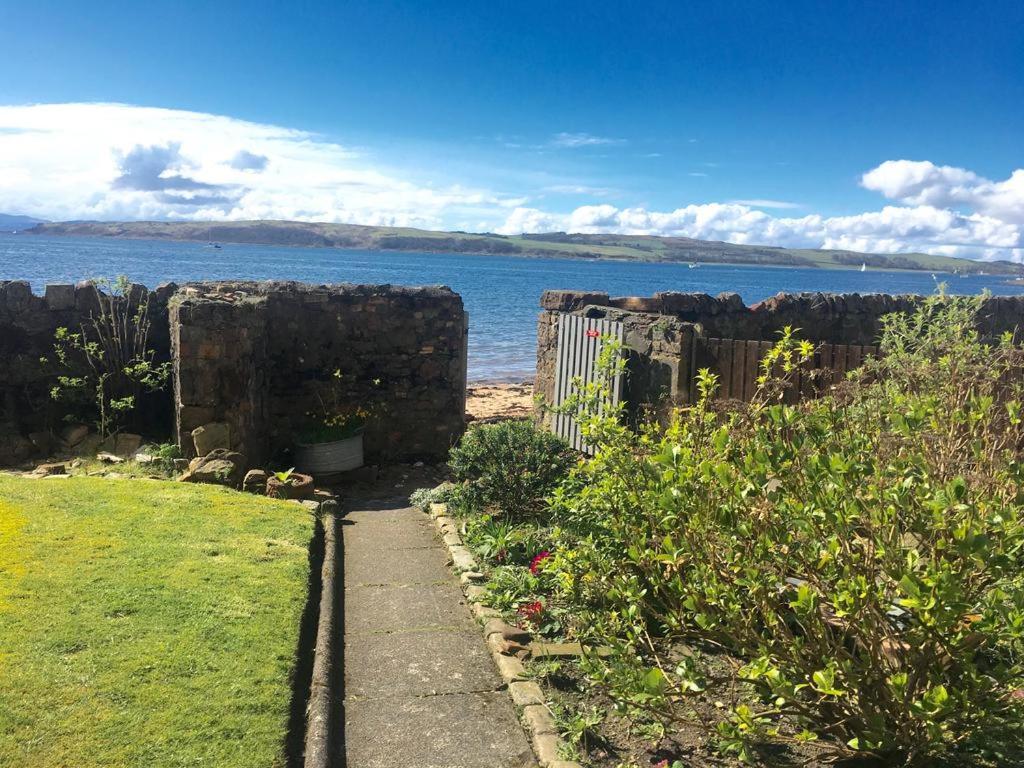 Beach House No1 With Amazing Sea Views And Direct Beach Access Fairlie Exterior photo